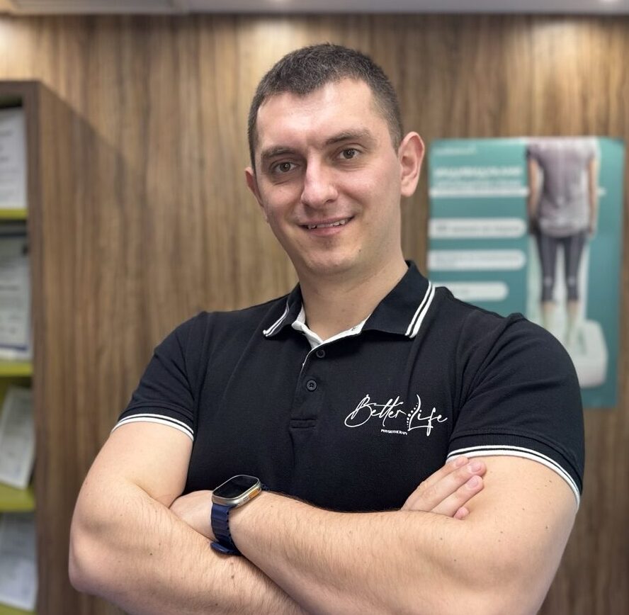 Наню Беков – кинезитерапевт в студио Better Life